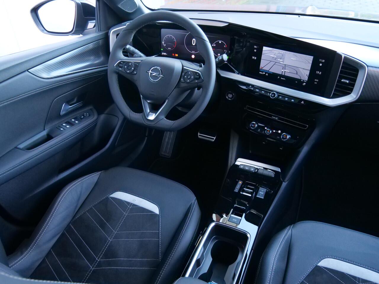 Opel MOKKA 1.2 Turbo 130 Pk Ultimate Automaat Navigatie / DAB / Camera / Massage-stoel