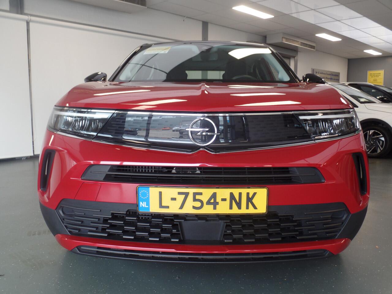 Opel MOKKA 1.2 Edition Navigatie, Cruise controle, Elek ramen V/A, Trekhaak, Led verlichting, To tone kleur, Nederlandse auto, 51.000km!! Bovag afleverpakket 695,-