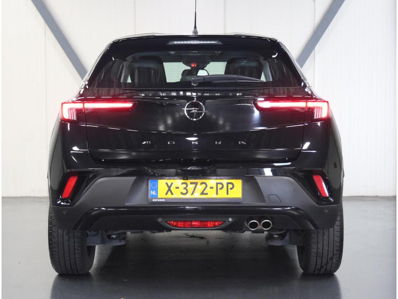 Opel MOKKA 1.2 130PK Turbo Level 3 | AppleCarplay/AndroidAuto | Achteruitrijcamera | Cruise Control | Armsteun | Climate Control | Navigatie | FULL LED | Isofix | Privacy Glass |