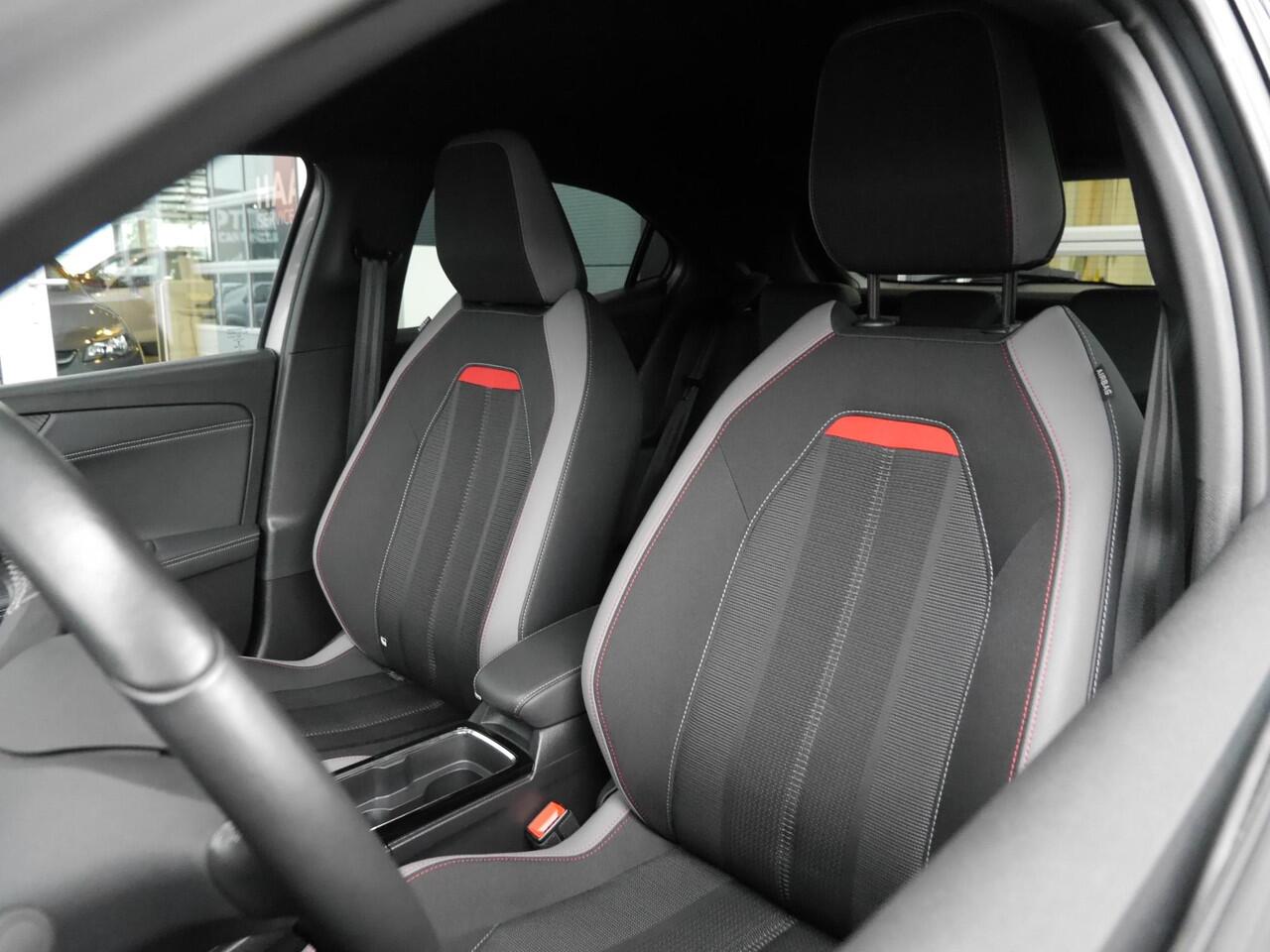 Opel MOKKA Mokka-e GS Line 50-kWh 11kw bl. | Stoelverwarming | Achteruitrijcamera | Cruise control | Climate control | Keyless entry en start | Parkeersensoren voor en achter