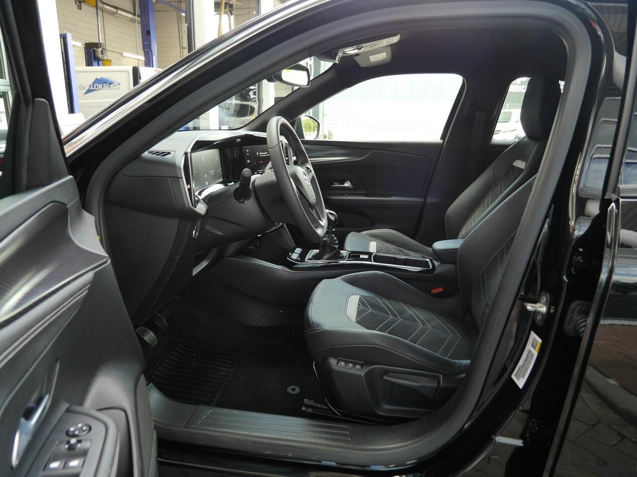 Opel MOKKA 1.2 Turbo Ultimate | Adaptive Cruise Control | Achteruitrijcamera | Navigatie | Black Pack | 18'' velgen