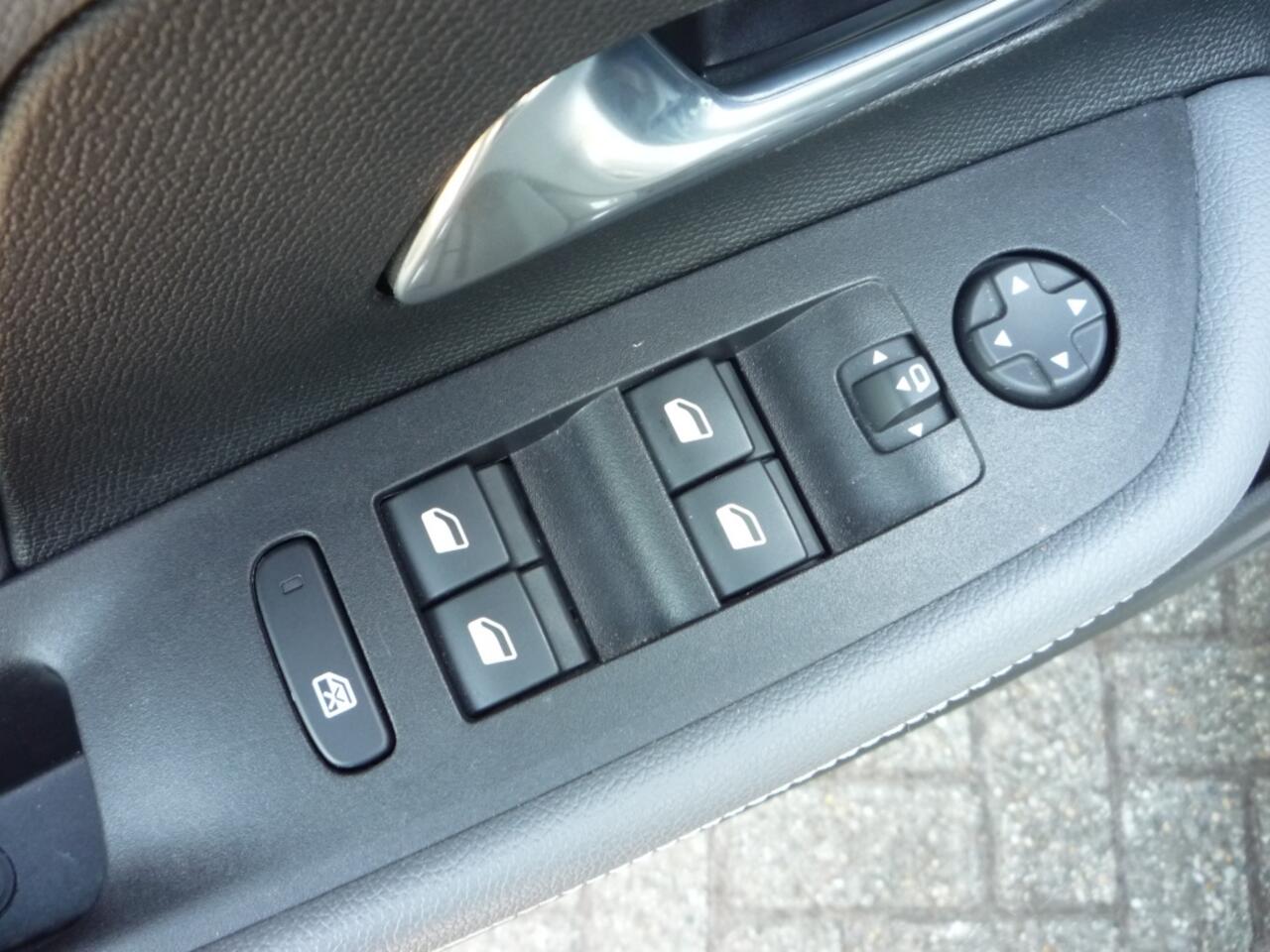 Opel MOKKA 1.2 Turbo (130Pk) Elegance Clima Navi Camera Géén Afleverkosten