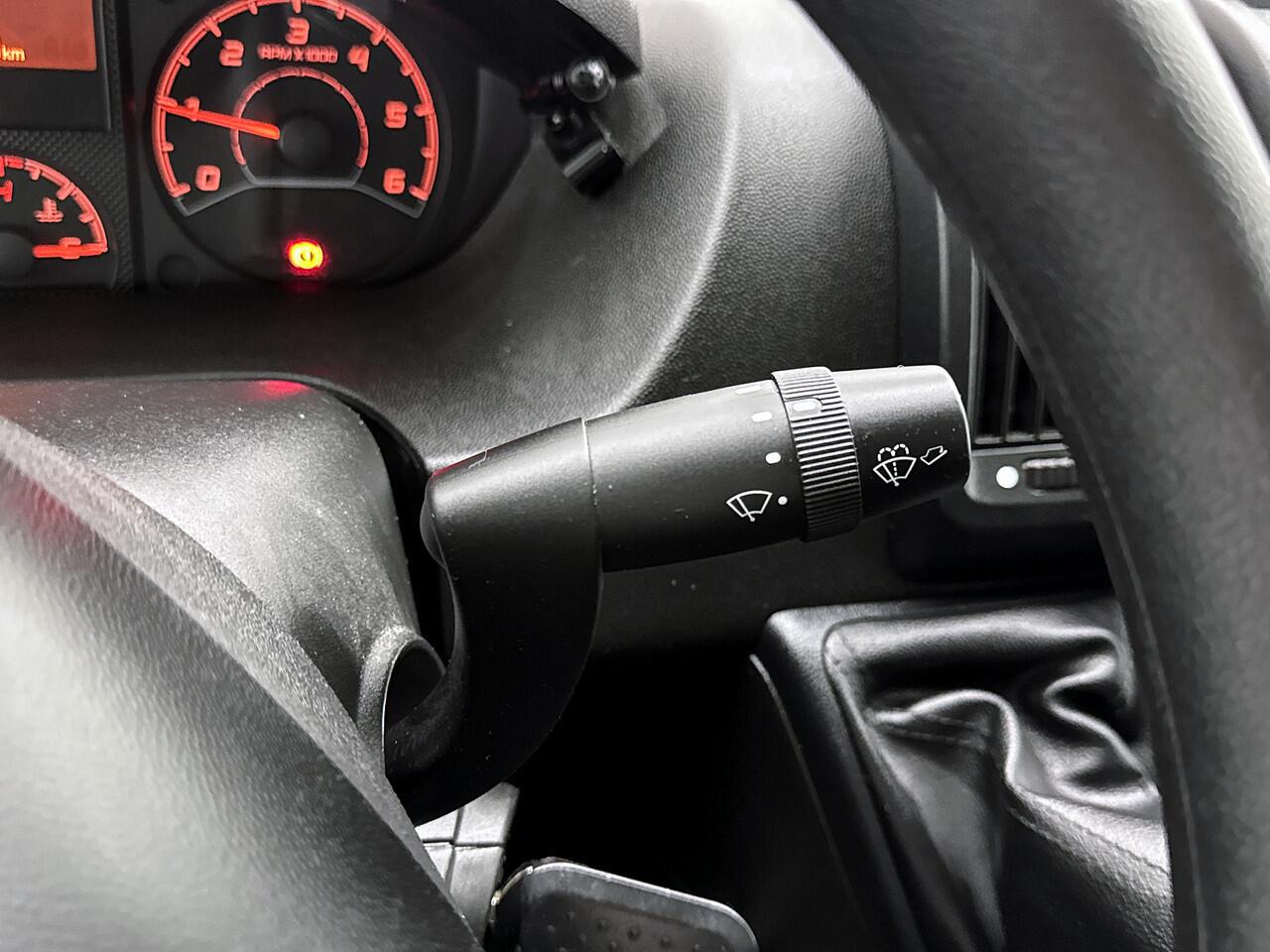 Opel MOVANO 2.2D 140pk Meubelbak Bakwagen met Laadklep Achteruitrijcamera Cruise Control