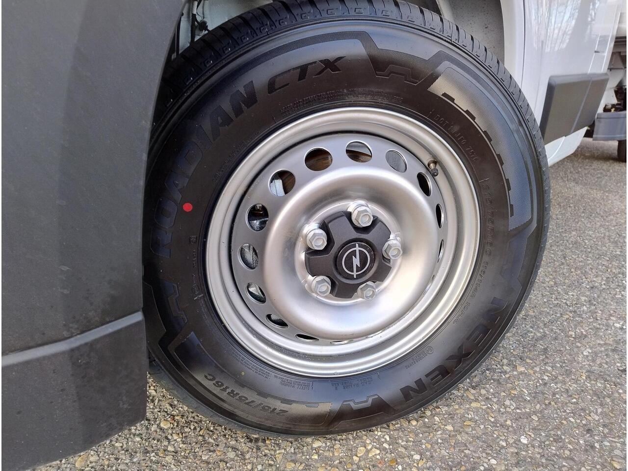 Opel MOVANO CITYBOX L3 HEAVY 3.5t 2.2 BlueHDI 180pk | BPM vrij | CITYBOX met achterdeuren en toebehoren | Multimedia | NAVI | Apple Carplay | Android Auto | Digital cockpit | Stuurwielbediening | Automatische airco | Extra brede buitenspiegels | Verzwaarde vering | B