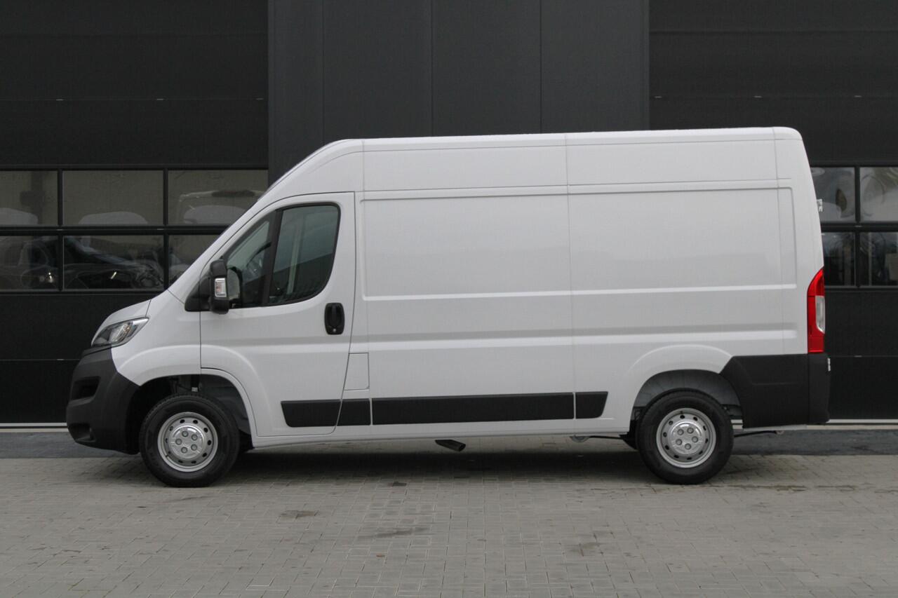 Opel MOVANO 33 2.2 CDTI 140pk L2H2 - Airco - Camera - Cruise - Blind Spot - 270 deuren - Rijklaar