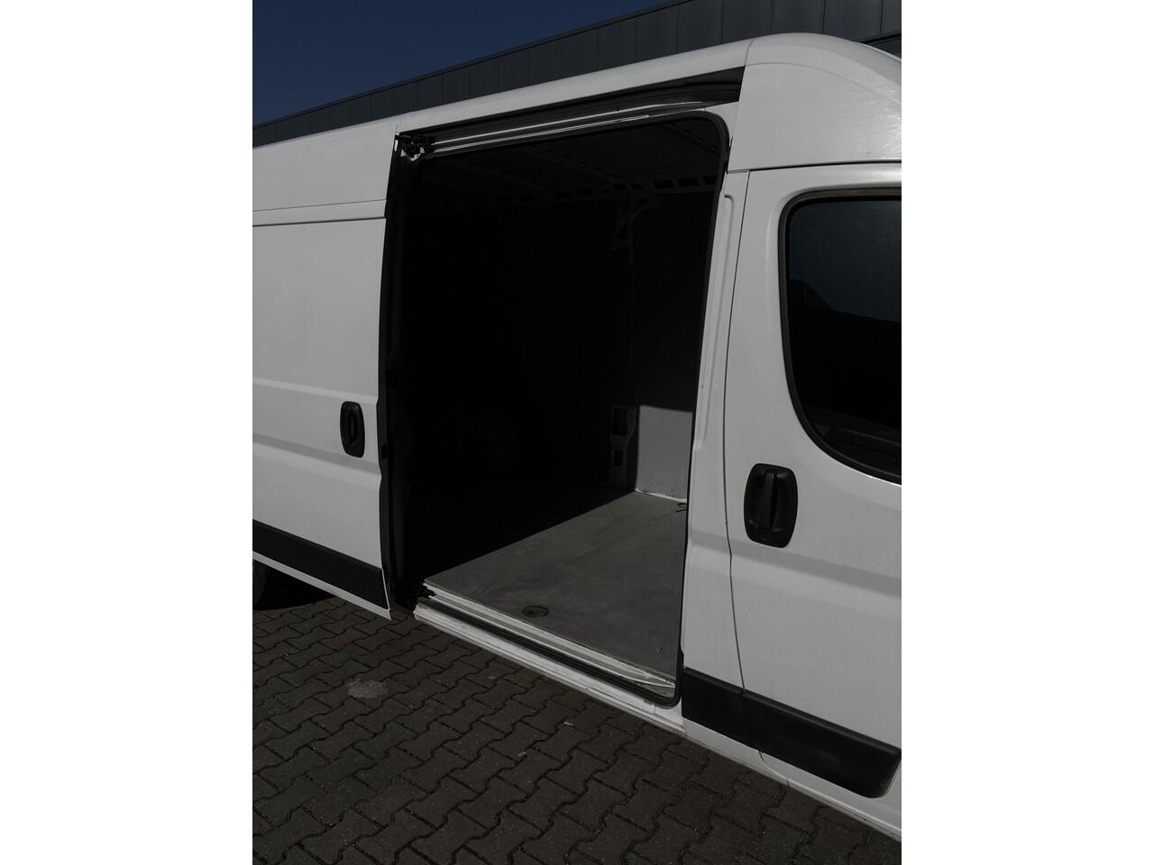 Opel MOVANO 2.2D 140 Zwaar L3H2 Edition | Radio | Airco | Trekhaak | Bluetooth | Cruise control |