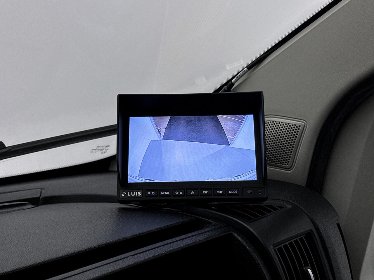 Opel MOVANO 2.2D 140pk Bakwagen met Laadklep Achteruitrijcamera Cruise control Dhollandia