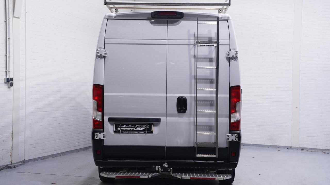 Opel MOVANO 2.2D 140 pk L2H2 Edition Airco, NAP, Imperiaal met Trap, Trekhaak 2.500 kg met Opstap, Navi, 1e Eigenaar, 3-Zits