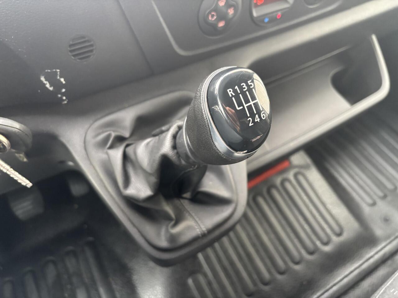 Opel MOVANO 2.3 Turbo L2H2*ECC*CRUISE*NAVI*HAAK*CAM*IMPERIAAL*