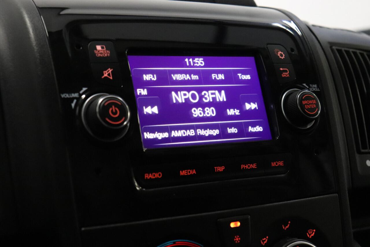 Opel MOVANO 2.2D 120PK L2H2 EURO 6 - Airco - Cruise - PDC - ¤ 18.950,- Excl.