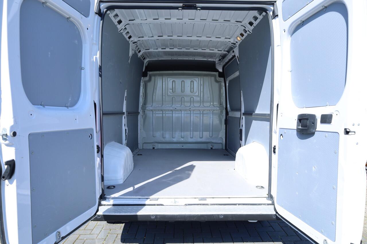 Opel MOVANO 2.2D 140 L2H2 Edition | Navi | Cruise | Side Bars | Betimmering |