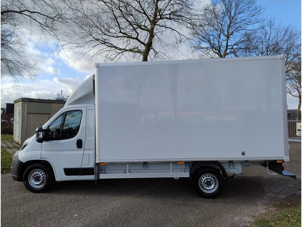 Opel MOVANO CITYBOX L3 HEAVY 3.5t 2.2 BlueHDI 180pk | BPM vrij | CITYBOX met achterdeuren en toebehoren | Multimedia | NAVI | Apple Carplay | Android Auto | Digital cockpit | Stuurwielbediening | Automatische airco | Extra brede buitenspiegels | Verzwaarde vering | B