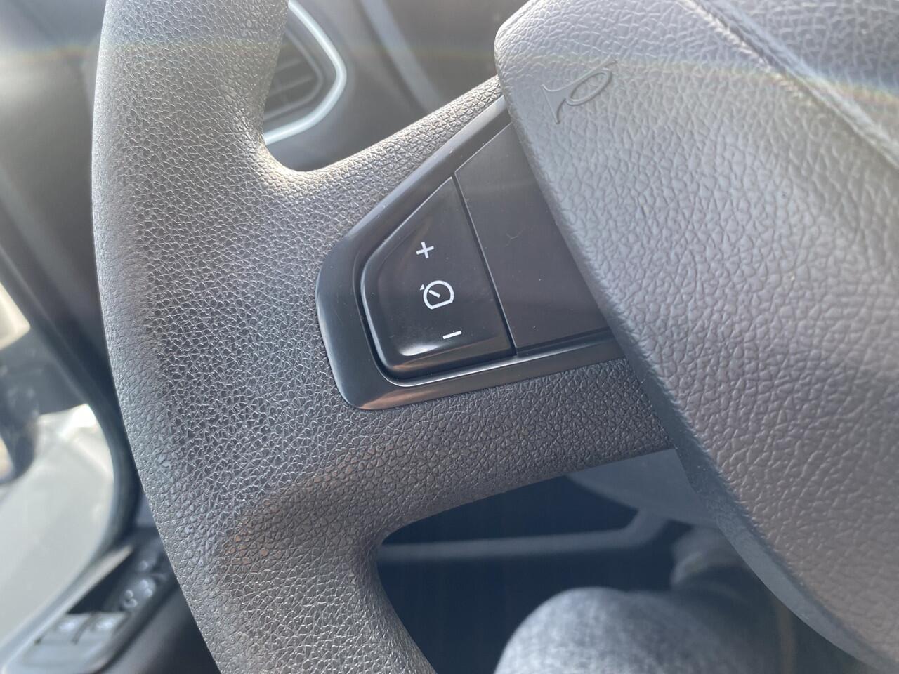 Opel MOVANO 2.3T 136Pk 3Pers. L2H3 CARPLAY | DAB+ | NAVI | CRUISE | TREKHAAK | PDC