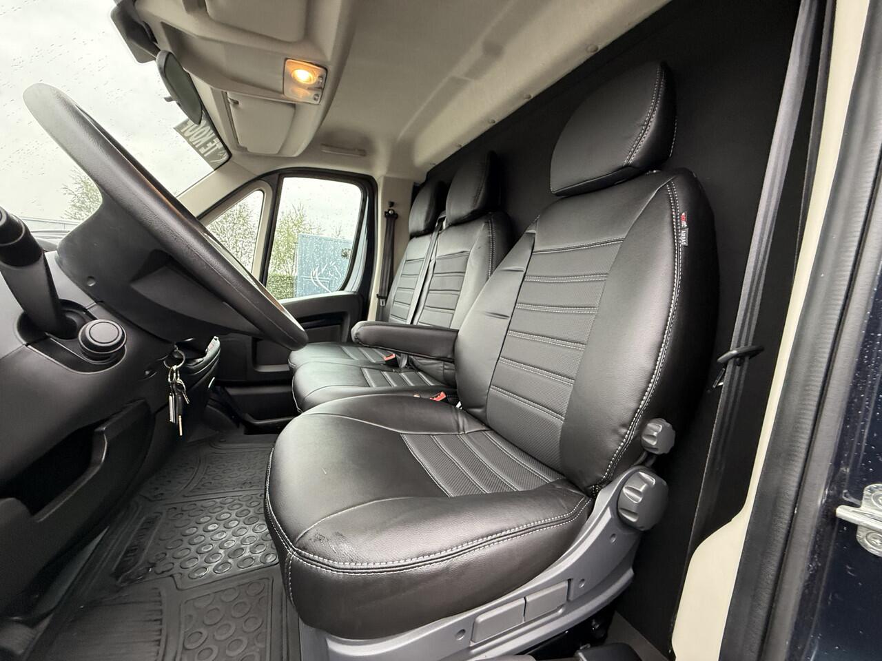 Opel MOVANO HORSETRUCK STX AKX 3XL BLUE | 2023 | HENGST | 14.000KM | 3-SEAT | LEER | CAMERA | NL KENTEKEN