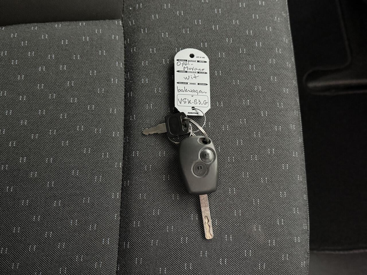 Opel MOVANO 2.3Turbo 145PK Bakwagen+Valklep | Laadklep | Speciaalbouw | Navigatie | Camera | Airco | Cruise | 3-Persoons