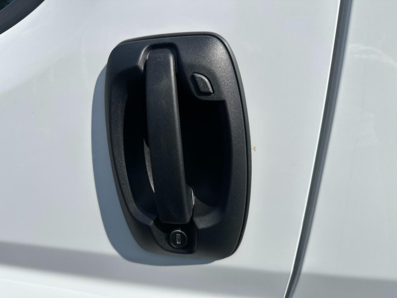 Opel MOVANO 2.2D 140 SenS L2H2 3.5t BPM vrij