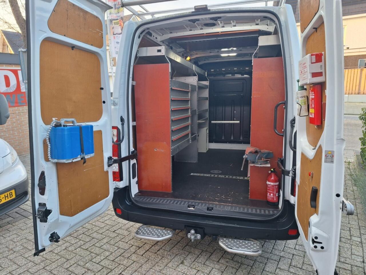 Opel MOVANO 2.3 Turbo L2H2, bedrijfsinrichting, imperiaal, trekhaak