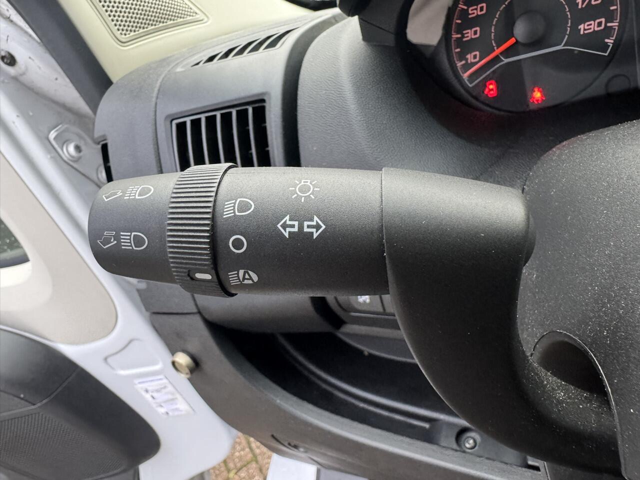 Opel MOVANO 2.2D 140 L3H2 3.5t *8.200km*Navi*Camera*ECC*