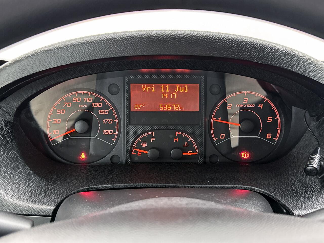 Opel MOVANO 2.2D 140pk Meubelbak Bakwagen met Laadklep Dhollandia Achteruitrijcamera Cruise Control