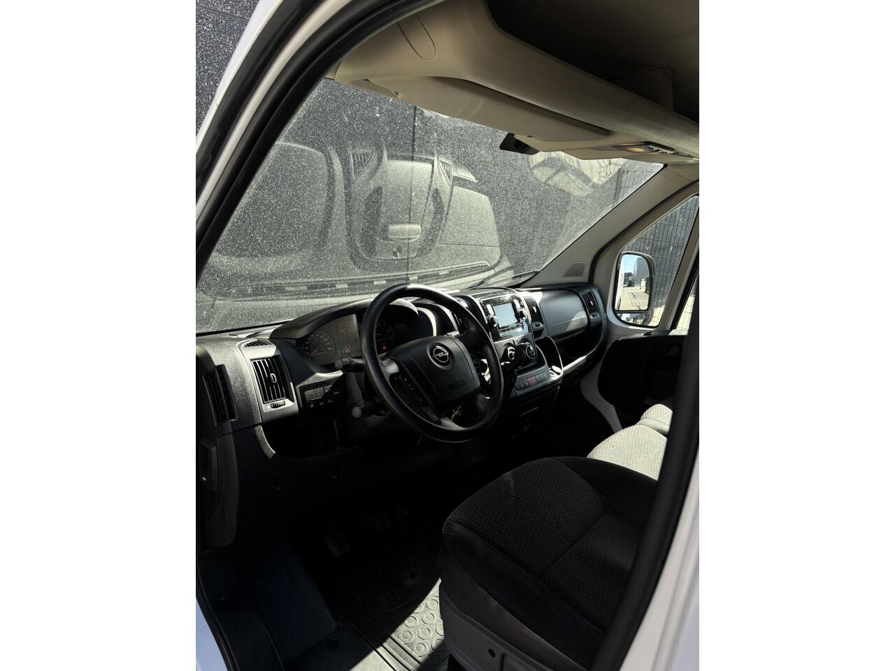 Opel MOVANO 2.2D 140 Zwaar L3H2 Edition | Radio | Airco | Trekhaak | Bluetooth | Cruise control |