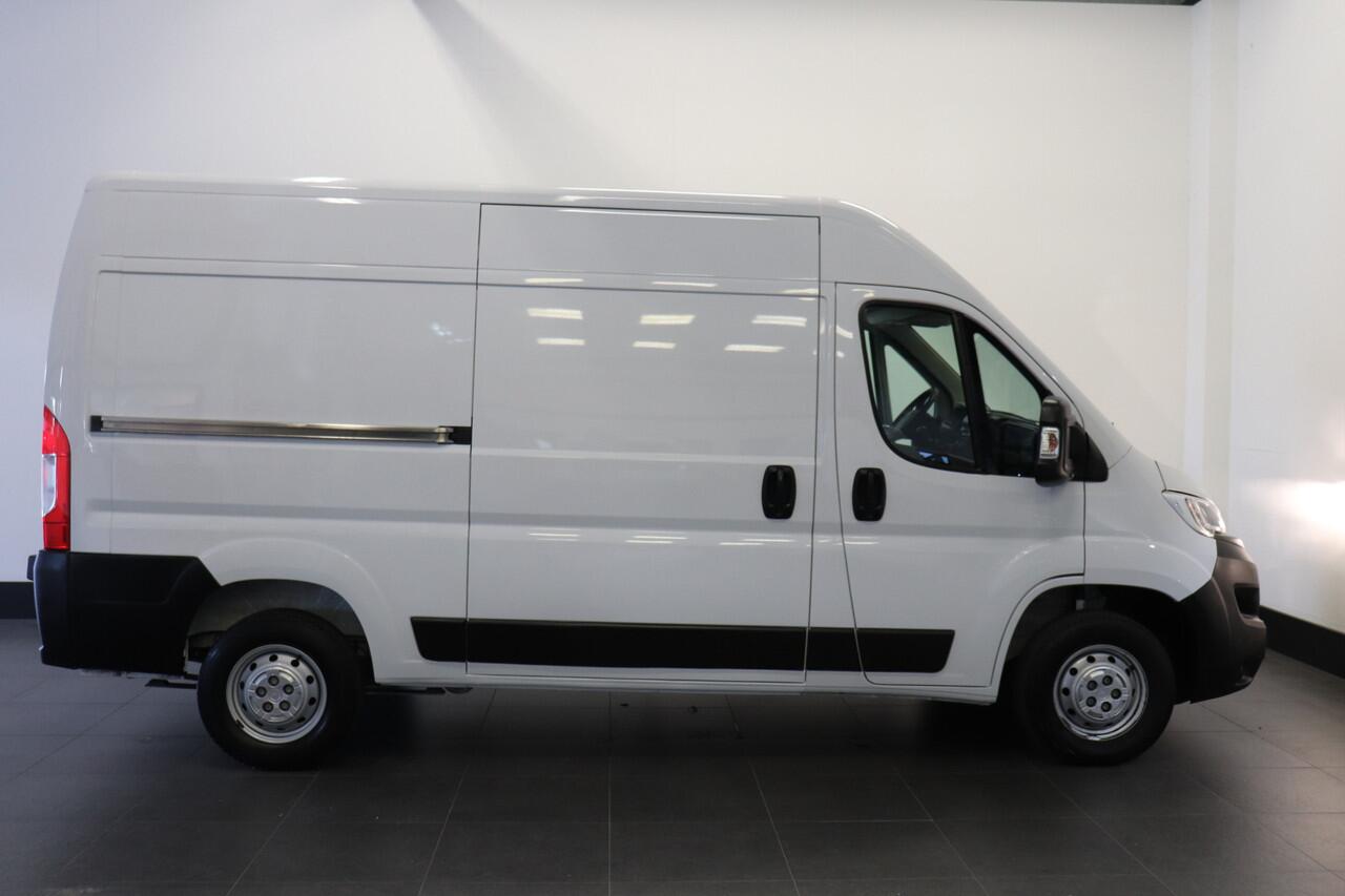 Opel MOVANO 2.2D 120PK L2H2 EURO 6 - Airco - Cruise - ¤ 20.950,- Excl.