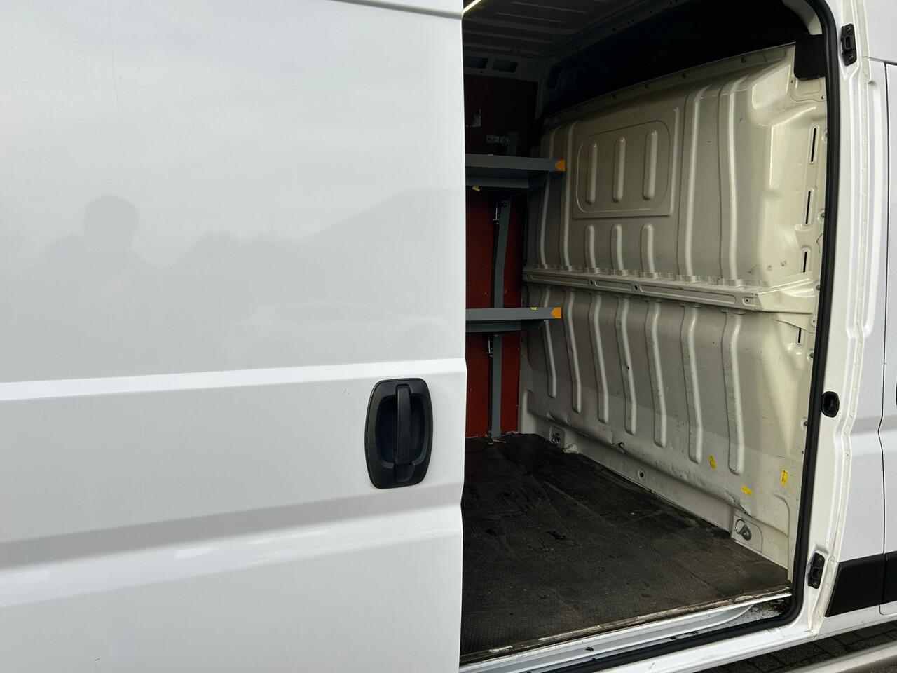 Opel MOVANO 2.2D 120 L3H2 NWE Model Camera Cruise-Control EURO6.3 Elek.Ramen SchuifdeurRechts VolledigTussenschot Edition Sidebars Treeplank Dab Bluetooth Airco Elek.Spiegels DealerOnderhouden 6-Versn. 2500 kg trekvermogen