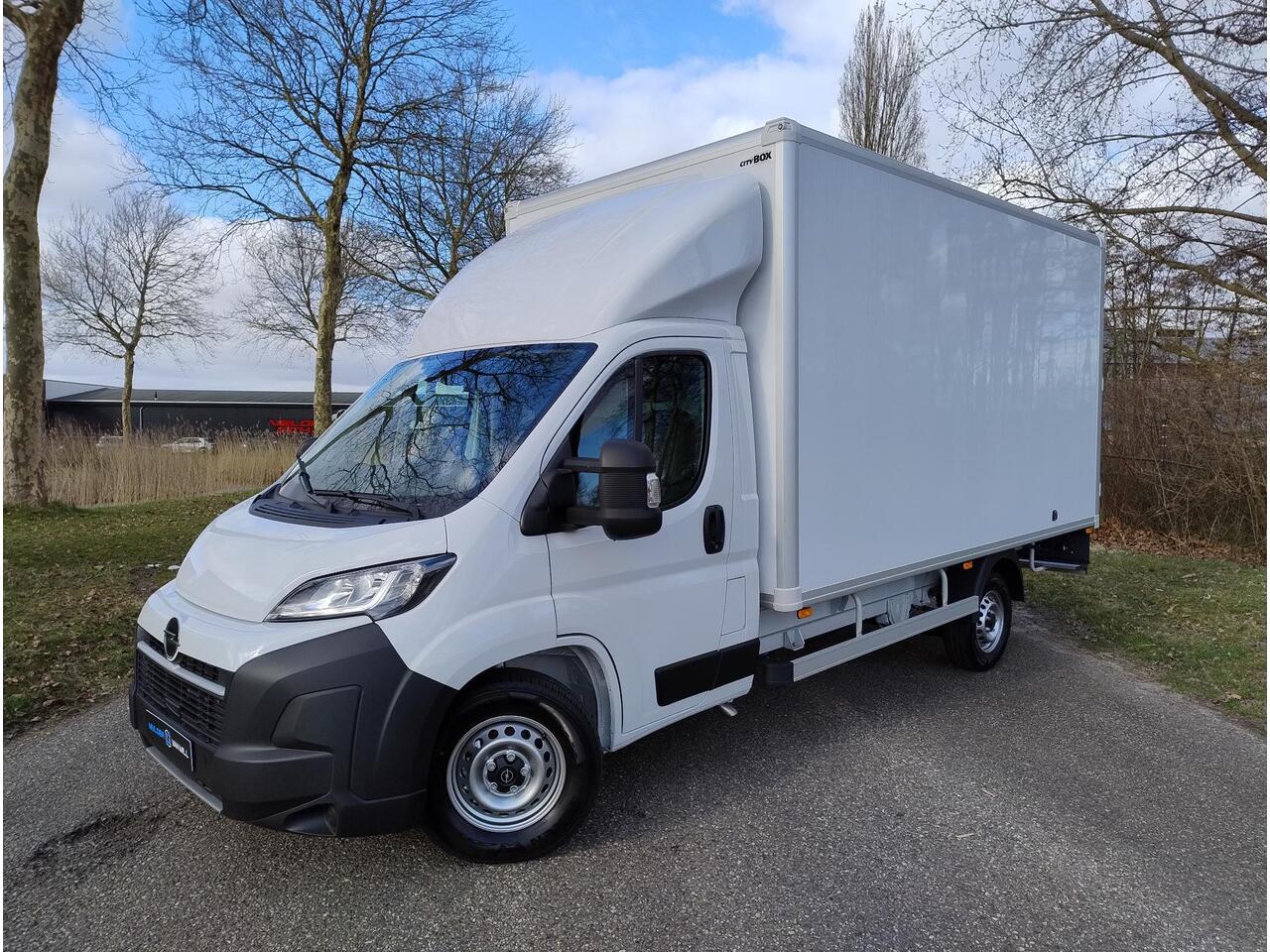 Opel MOVANO CITYBOX L3 HEAVY 3.5t 2.2 BlueHDI 180pk | BPM vrij | CITYBOX met achterdeuren en toebehoren | Multimedia | NAVI | Apple Carplay | Android Auto | Digital cockpit | Stuurwielbediening | Automatische airco | Extra brede buitenspiegels | Verzwaarde vering | B
