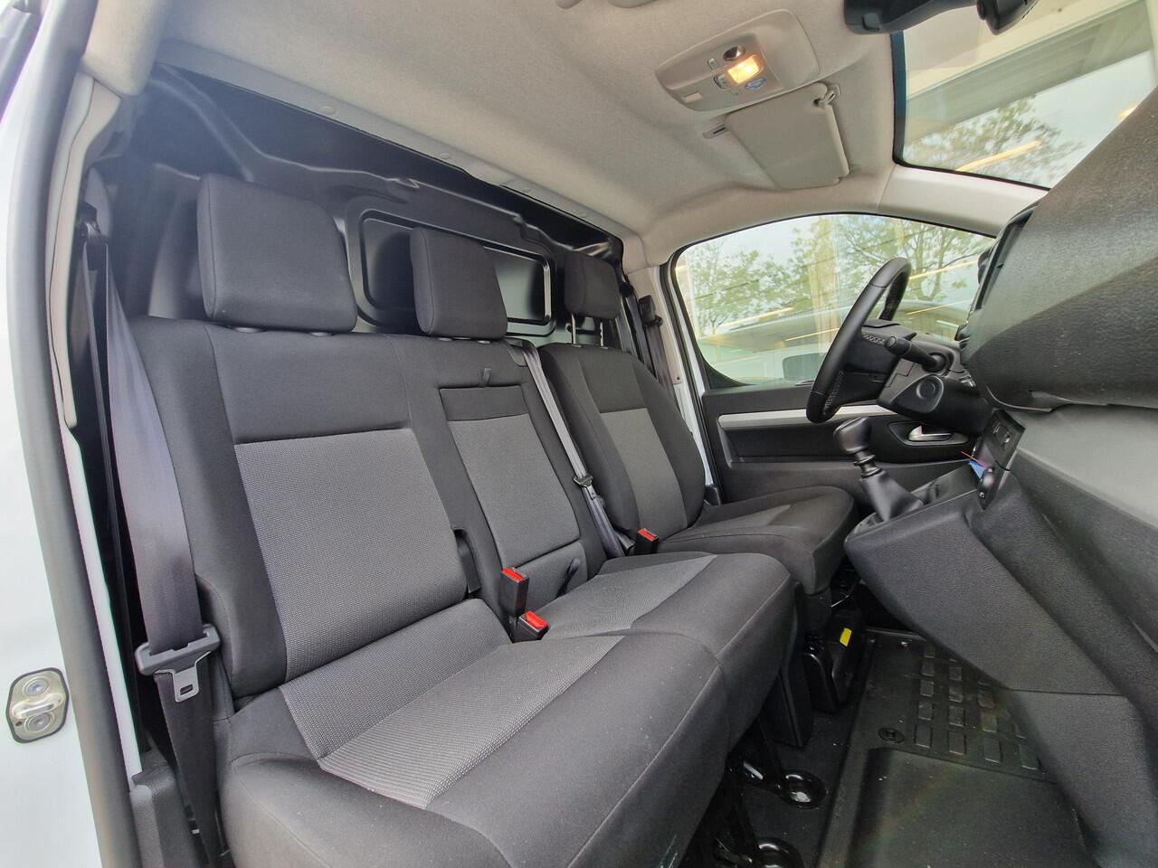 Opel VIVARO 2.0 Diesel 145 L3 | Climate & Cruise Control | Navigatie | Achteruitrijd Camera | Laadruimte Pakket |