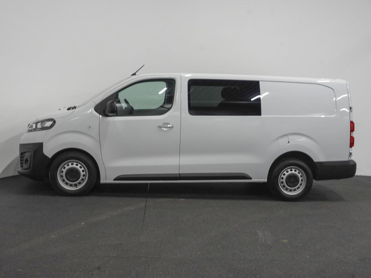 Opel VIVARO 2.0 CDTI L3H1 145pk Dubbele Cabine Edition Navigatie Trekhaak Cruise control Airco