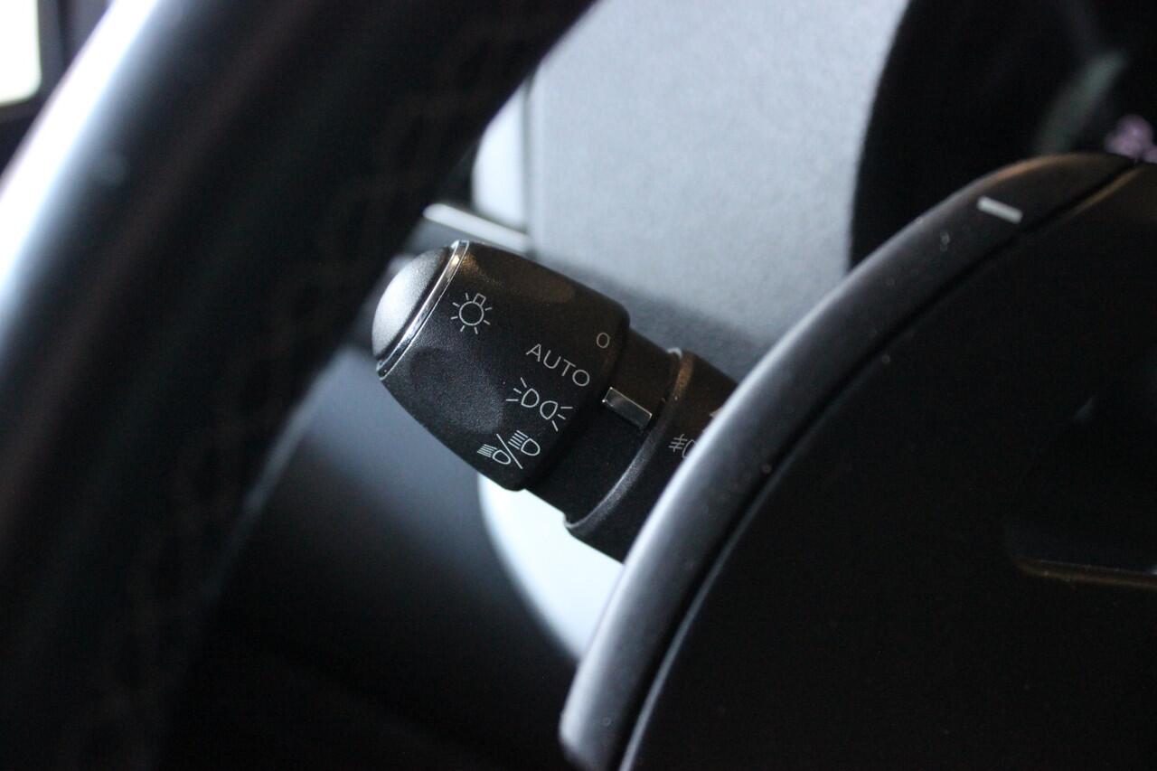 Opel VIVARO 2.0 CDTI L3H1 DC Innovation Carplay | Trekhaak | Camera | Clima | Navi | Bluetooth | 6-zits | LMV | PDC V+A