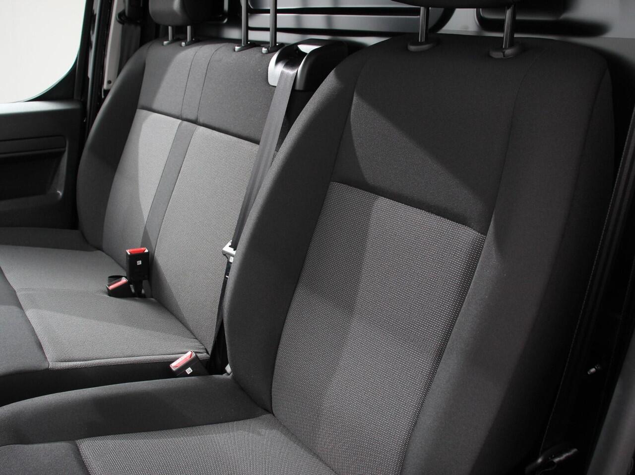 Opel VIVARO 2.0 BlueHDi 180 S&S L3 Automaat DEMO! Apple Carplay / Android Auto Parkeersensoren V+A Trekhaak Camera Navigatie Cruise Control LED koplampen houten afwerking laadruimte