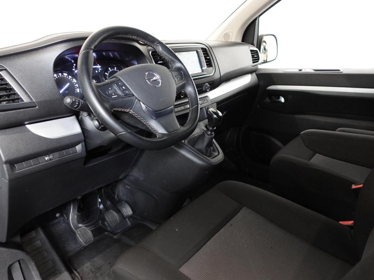 Opel VIVARO 2.0 CDTI L3H1 Dubbele Cabine Edition Airco Navigatie Parkeersensoren Trekhaak