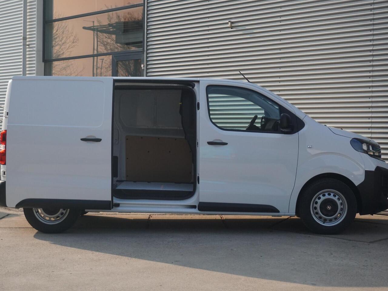 Opel VIVARO Electric L2 75 kWh | 8 jaar garantie | e-PTO 400V | navigatie incl. Apple Carplay | camera | rijklaarprijs