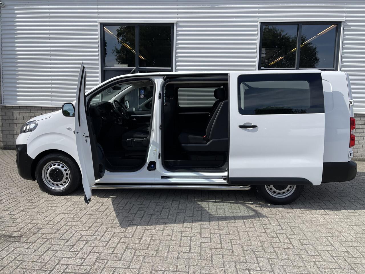 Opel VIVARO 2.0 CDTI 122pk L3H1 DC 6 persoons Edition / vaste prijs rijklaar ¤ 20.950 ex btw / lease vanaf ¤ 342 / euro 6 / bpm vrij / airco / cruise / navi / dubbele schuifdeur !