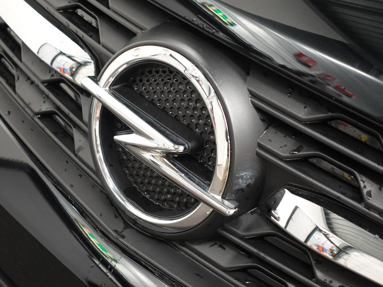 Opel VIVARO 2.0 BlueHDi 145PK L2 Automaat | Navigatie | Airco | Trekhaak | Side Bars | Betimmering | Laadruimte betimmering