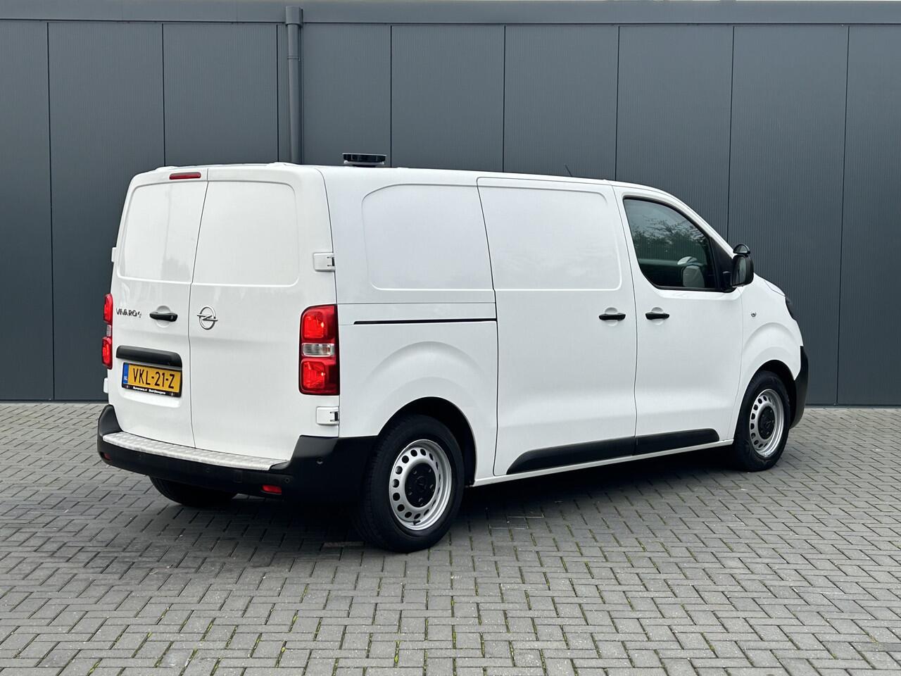 Opel VIVARO Vivaro-e 75 kWh / L2H1 / 1e EIG. / SOH 9 / 100% ELEKTRISCH / 83.954 KM !! / AIRCO / CRUISE / NAVI / CARPLAY / CAMERA / 3-ZITS