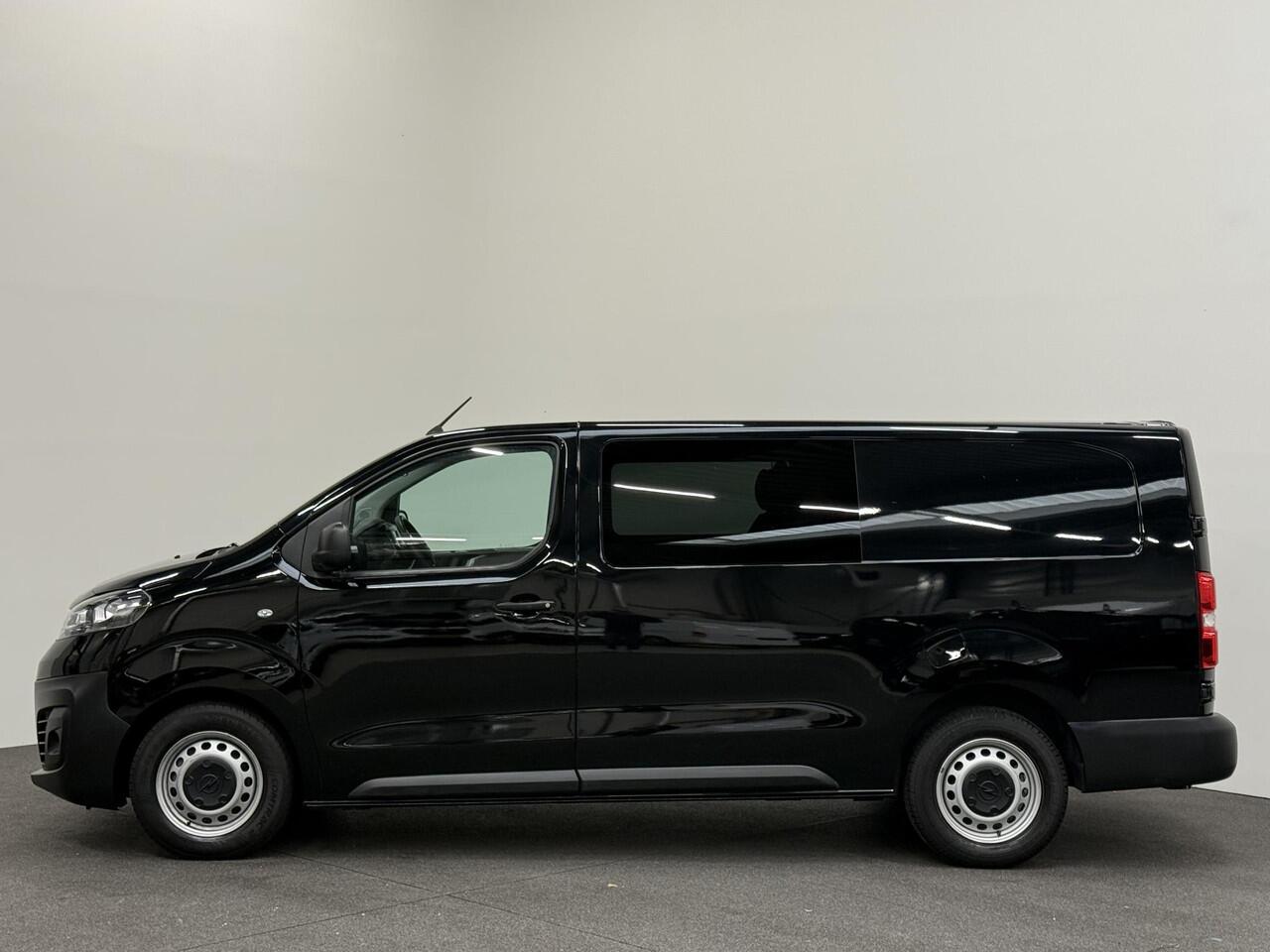 Opel VIVARO 2.0 CDTI L3H1 Dubbele Cabine Edition Automaat Airco Navi Trekhaak