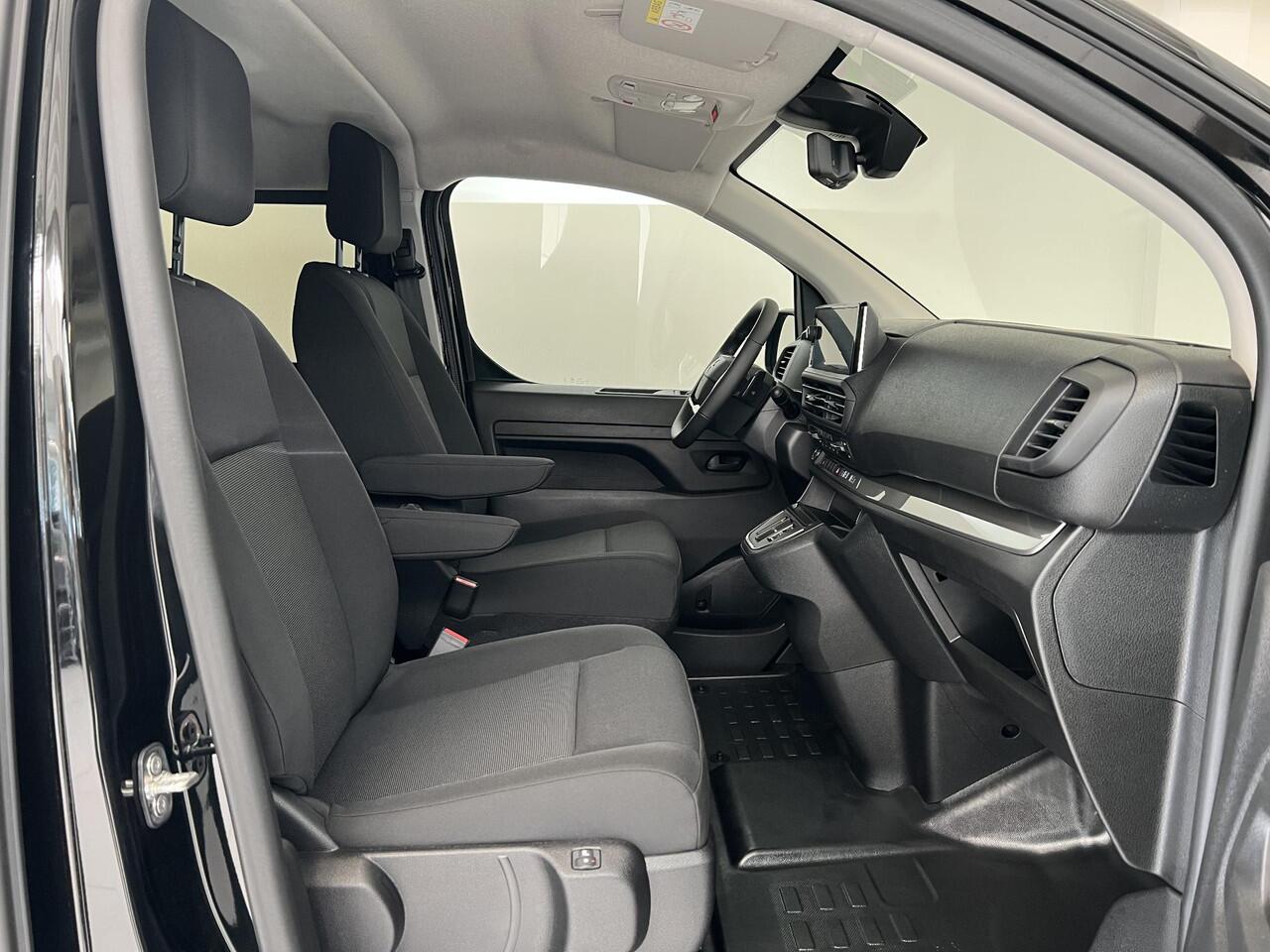 Opel VIVARO Electric 75 kWh | Dubbele cabine | 8 jaar garantie | Dynamic Comfort NAV pakket | Winterpakket | Exterieur Pakket | 2x schuifdeur | Lichtmetalen velgen | rijklaarprijs