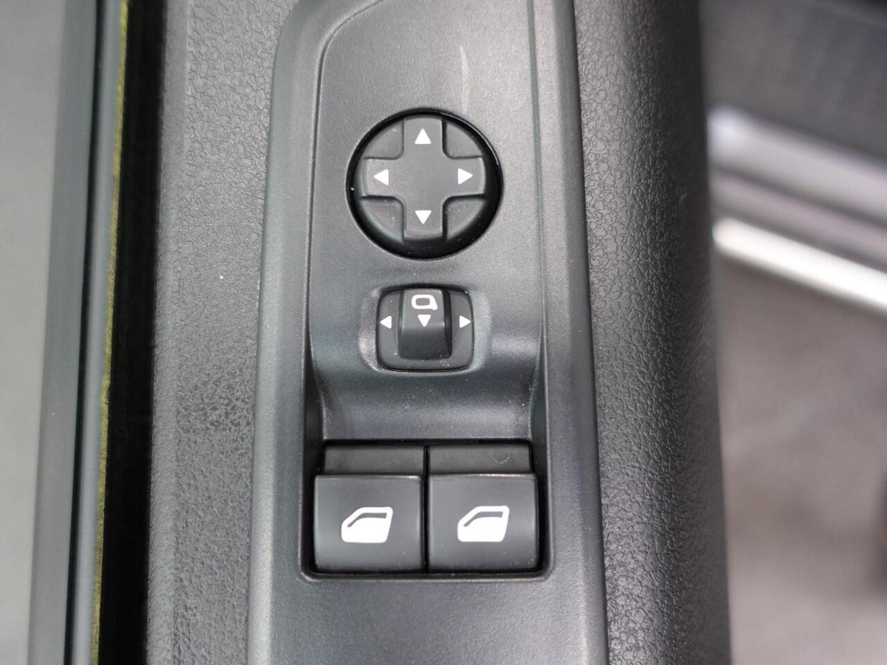 Opel VIVARO 2.0 BlueHDi 145PK L3 Automaat Airco Bluetooth Cruise Control Trekhaak Sidebars