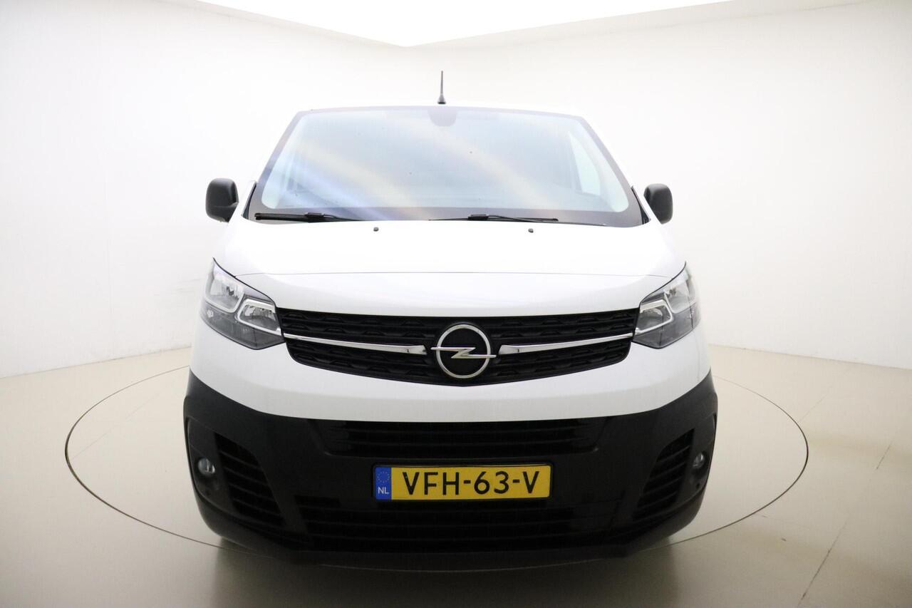Opel VIVARO 2.0 CDTI L3H1 Edition 122 PK Automaat | Navigatie | Camera | Trekhaak | Lichtmetalen velgen | Bluetooth | Cruise control | Airco | Laadruimte betimmering