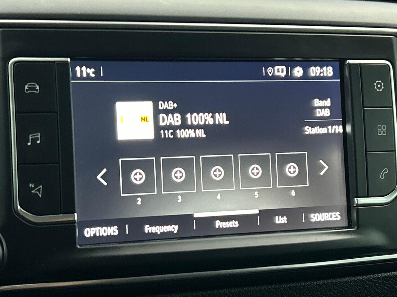 Opel VIVARO 145 pk 2.0 CDTI L3H1 Dubbele Cabine Edition Automaat Trekhaak Cruise Control Navigatie Carplay