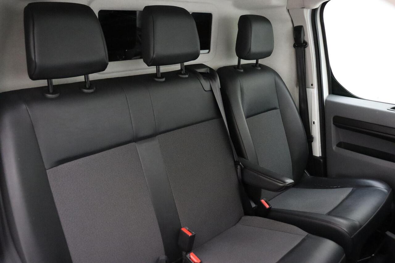 Opel VIVARO 2.0 CDTI L3H1 Edition 122 PK Automaat | Navigatie | Camera | Trekhaak | Lichtmetalen velgen | Bluetooth | Cruise control | Airco | Laadruimte betimmering