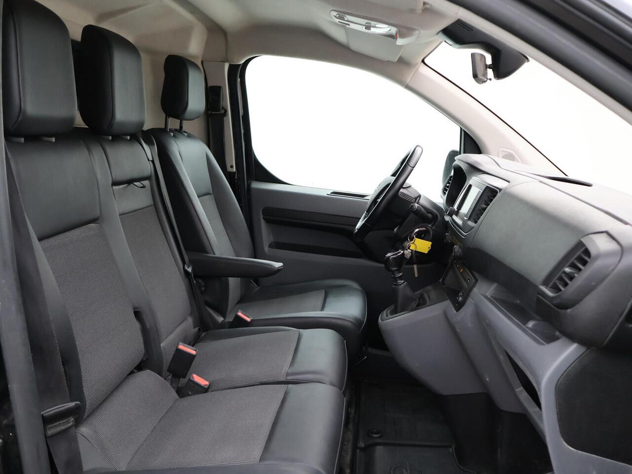 Opel VIVARO 2.0 CDTI 150 PK L2H1 INNOVATION + TREEPLANKEN | LMV | APPLE CARPLAY | CAMERA | TREKHAAK