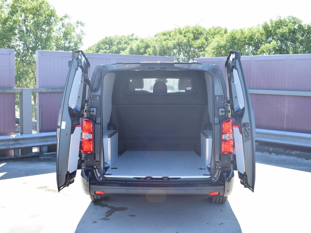 Opel VIVARO Electric 75 kWh Dubbele Cabine | 8 jaar garantie | 2x schuifdeur | Dynamic Comfort NAV Pakket | Comfort Pakket | Exterieur pakket | Winterpakket | Betimmering | LM velgen | Rijklaarprijs