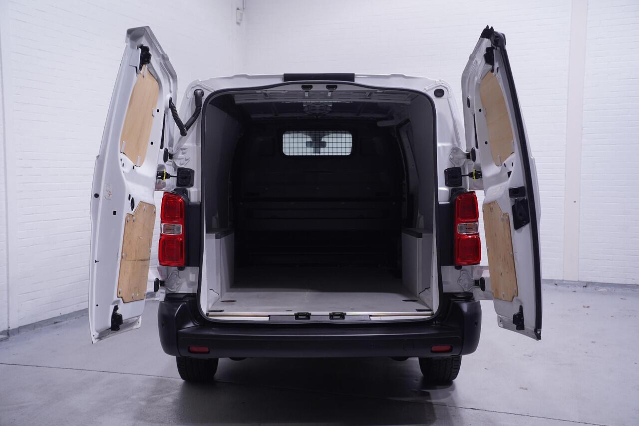 Opel VIVARO 2.0 CDTi 150 pk L3 Airco, Apple Carplay Cruise Control, Laadruimte Pakket, PDC V+A, 2-Zits