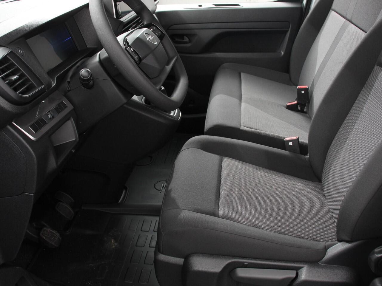 Opel VIVARO 1.5 Diesel 120PK L3 BPM VRIJ! Apple Carplay / Android Auto Parkeersensoren V+A Trekhaak Camera Navigatie Cruise Control LED koplampen houten afwerking laadruimte