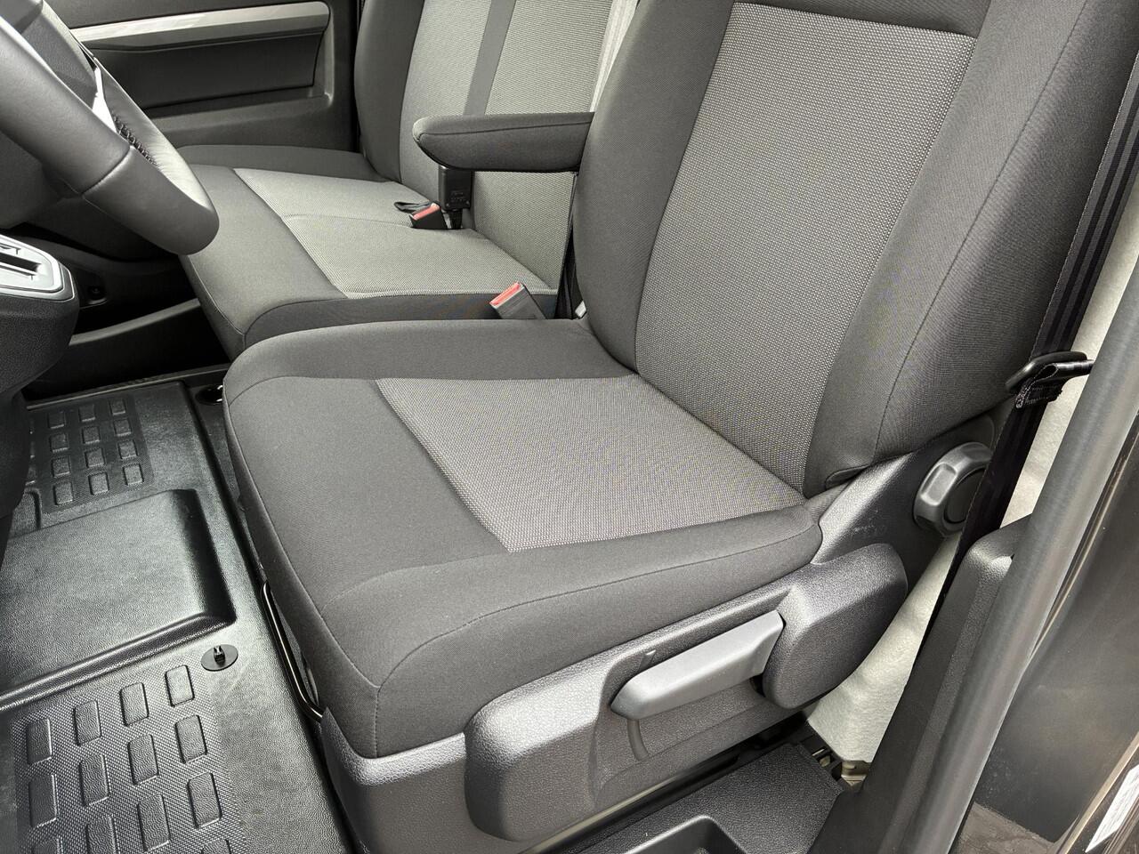 Opel VIVARO Electric L3 75 kWh/136Pk Automaat | Climate control | Navigatie | Camera | Cruise control | 3-Persoons | Laadruimte betimmering | 17" LM-Velgen