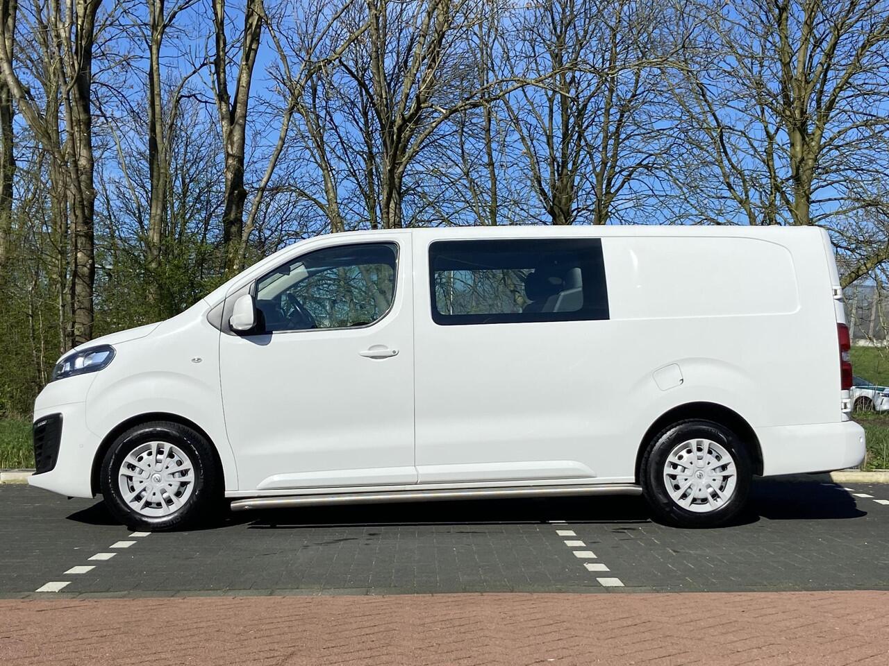 Opel VIVARO Innovation+ 2.0 CDTI 150pk DC | EURO 6 | NAVI PRO 7" | BETIMMERING | SIDEBARS | DUBBELE CABINE | 6-ZITPLAATSEN | CAMERA+SENSOREN |