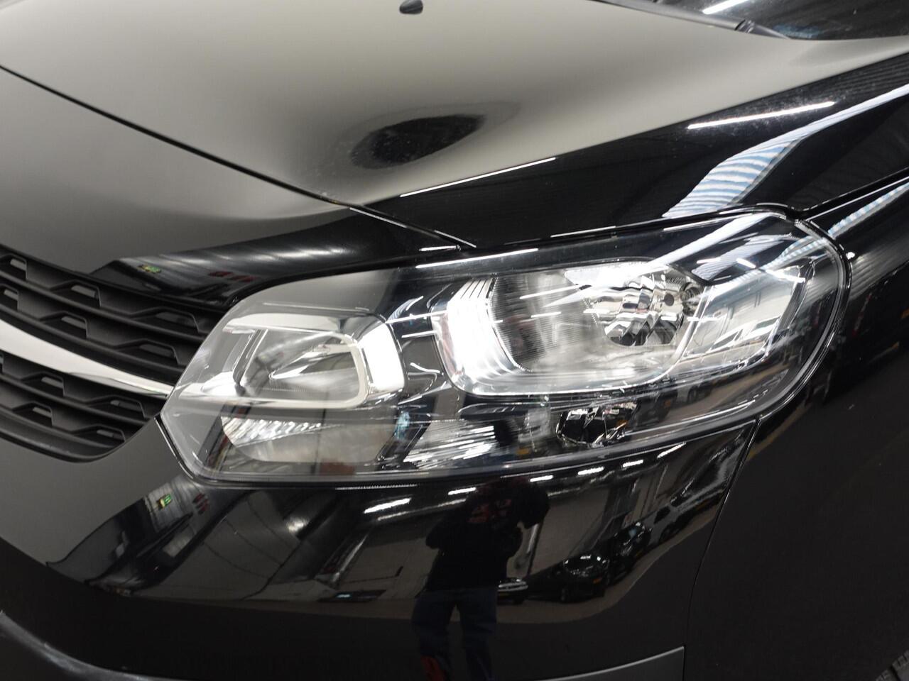 Opel VIVARO 2.0 BlueHDi 145PK L3 Automaat Navigatie Parkeersensoren Trekhaak Bluetooth