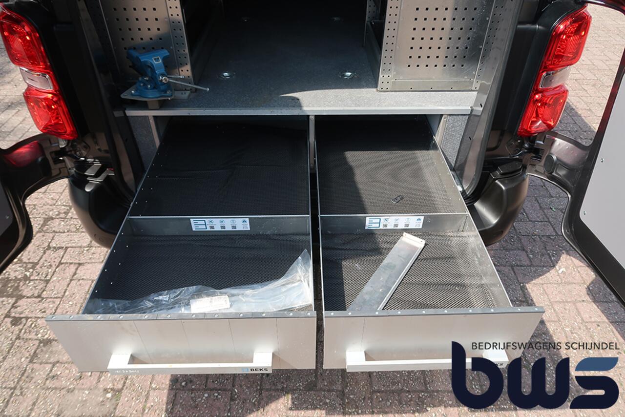 Opel VIVARO 2.0 CDTI L2H1 Edition Navi / Cruise / PDC / 3 zits / Aluca inrichting / nieuwe apk